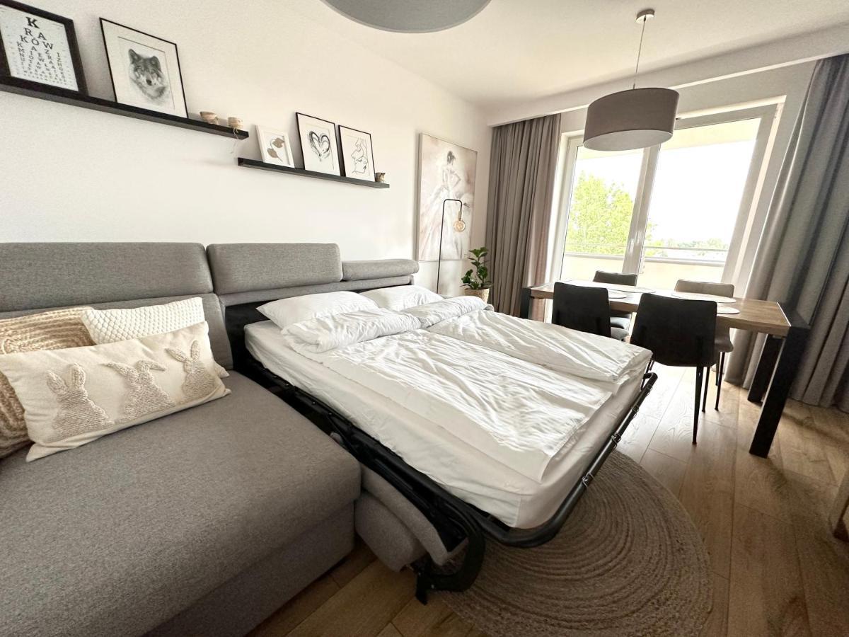 Zlota Nowa Huta Apartamento Cracóvia Exterior foto